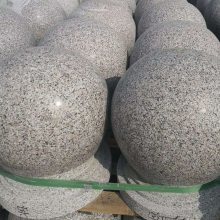 彩繪擋車石球價格與花崗巖石球加工——臨沂金德石材廠的專業(yè)服務